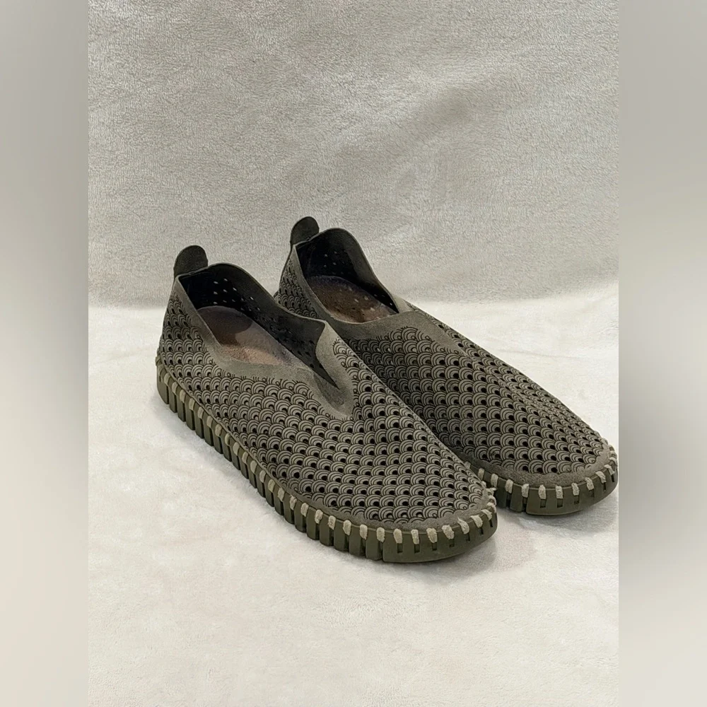 Ilse Jacobsen Tulip 40 Olive Perforated Slip On Comfort Flats
